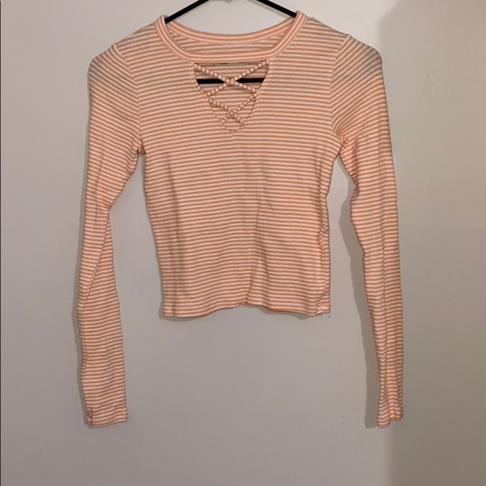 B1G1❤️crisscross cropped long sleeve